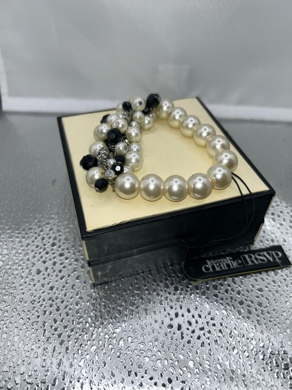 Charming Charlie stretch bracelet black faceted beads silver pearls evening wear